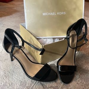 Michael Kors Patent Leather heel